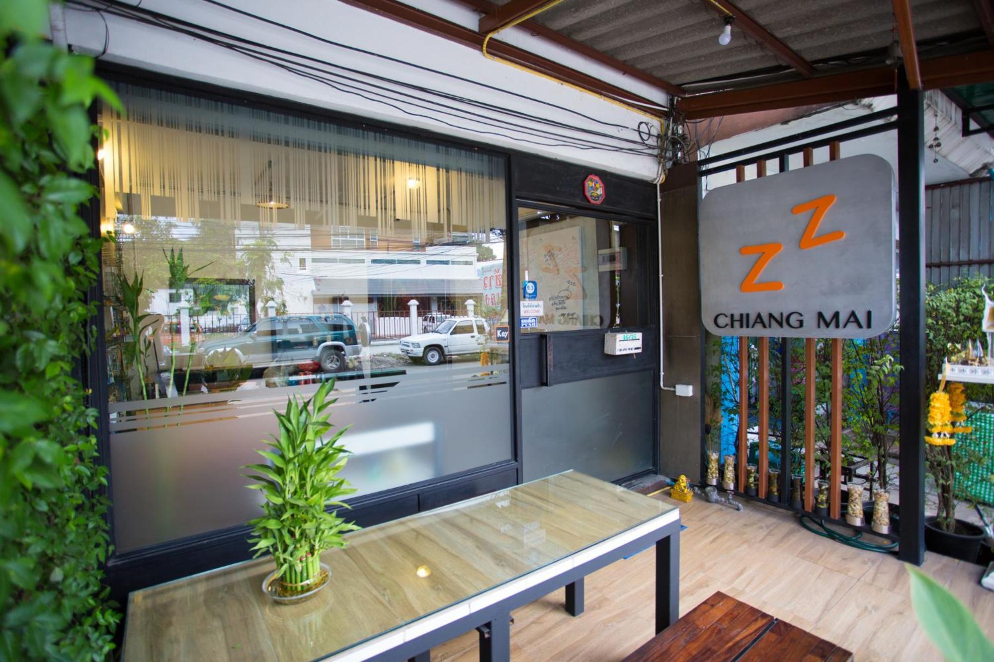 Zz Hostel Chiang Mai Exterior foto